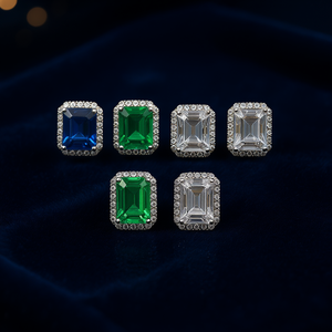 Orecchini a Perno Rettangolari E798 con Zirconi, Montatura a Castone, Gioielli Classici Unisex con Cristalli - Product Image 2