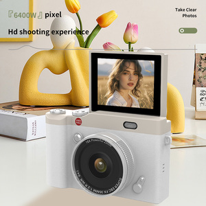 Cámara CCD plegable de bolsillo ligera con sensor CMOS 4K HD, diseño portátil para uso diario, viajes y tomas rápidas. - Product Image 4