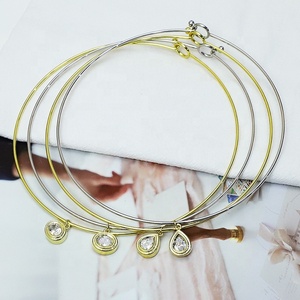Collier pendentif Torques de haute qualité, pendentif en pierre de cristal facetté multi-formes, bijoux pour femmes, cadeau - Product Image 1