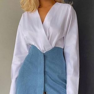 Robes mini élégantes pour femmes, style crayon, color block, bleu, pour le bureau et les loisirs, vêtements urbains sexy, sur mesure OEM. - Product Image 2