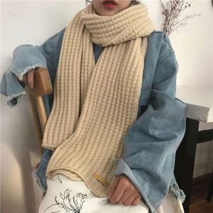 Écharpe longue tricotée unie et chaude pour femme, personnalisable, pour l'hiver – Vente en gros - Product Image 1