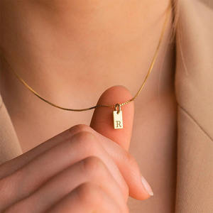 Custom Minimalist Women Jewelry 18k Gold Plated Stainless Steel Jewelry Mother's Day Single Letter Pendant <b>Necklace</b> <b>Chain</b> - Product Image 2