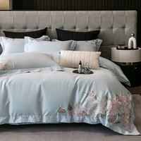 Ensemble de literie 4 pièces en coton à fibres longues, tissu satiné haute densité, housse de couette brodée de fleurs résistante