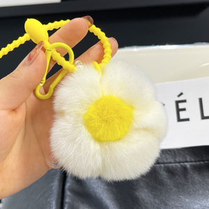 Lindo Llavero de Coche con Colgante de <span class=keywords><strong>Pelo</strong></span> de Conejo Rex Suave, Bola de Peluche, Amuleto para Bolso, Muñeca Hecha a Mano, Regalo de Cumpleaños para Mujer - Product Image 3