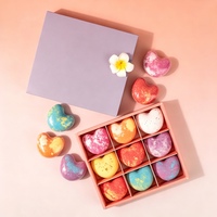 Boîte d'emballage cosmétique rigide de luxe personnalisée en papier couché avec gaufrage, doublure en éponge, matériaux recyclés et finition brillante pour produits de bain