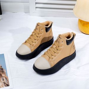 Winter New <b>Small</b> White Shoes Women Plus Velvet Cotton Shoes Casual Shoes - Product Image 3