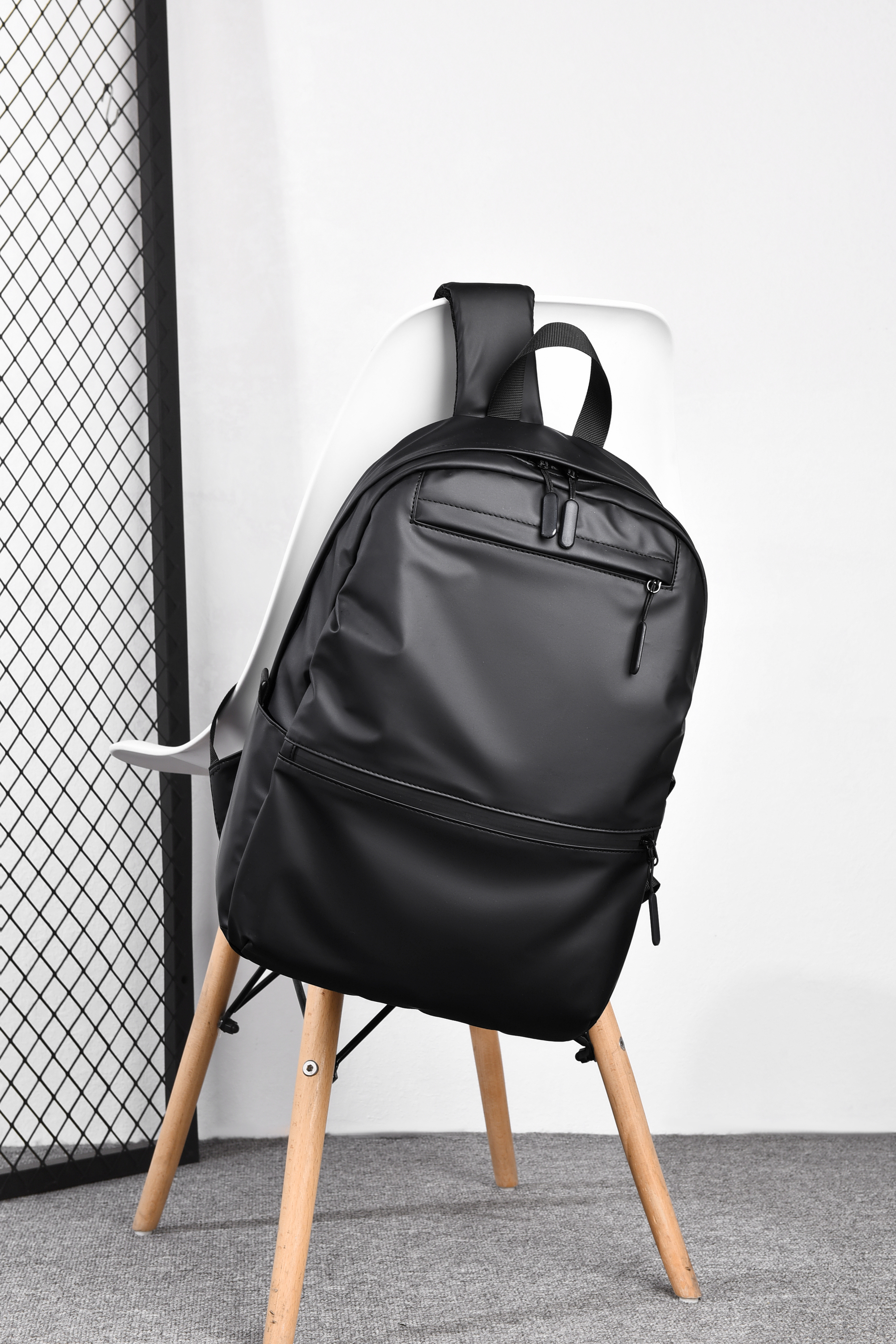 Men's Trendy Large Laptop Backpack – Casual Travel & School Daypack - View 2