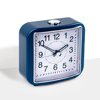 Jam Alarm Crescendo Senyap dengan Lampu Malam, Layar Jarum Persegi 3,5 Inci, Plastik Modern Biru Tua, untuk Meja Samping Tempat Tidur Anak