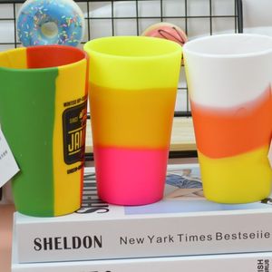 Yy756 Gobelet en silicone arc-en-ciel sans BPA de 16 oz, personnalisable avec logo, pour vin et bière, en promotion, pas cher - Product Image 3