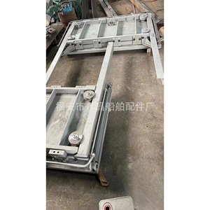 Producción y Procesamiento de Piezas y Accesorios para Puertas Hidráulicas Corredizas y Herméticas de Acero al Carbono Marino - Product Image 2