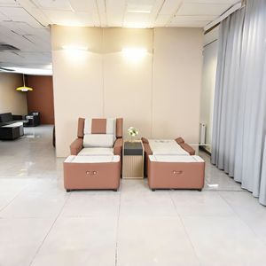 Canapé de massage des pieds Longyu Spa, fauteuil inclinable électrique avec fonction de levage pour adultes et personnes âgées - Product Image 4
