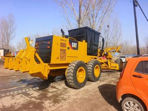 รถเกรดเดอร์ Caterpillar 140H ชั่วโมงการใช้งานต่ำ 120 120H 120K มือสอง สภาพดี - Product Image 4