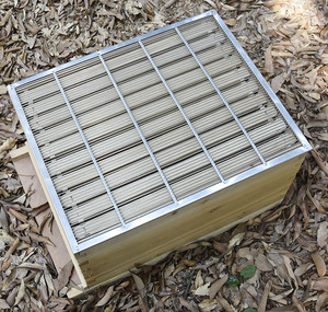 Apiculture <span class=keywords><strong>Queen</strong></span> Excluder Acier inoxydable <span class=keywords><strong>Queen</strong></span> Excluder utilisation pour l'apiculture - Product Image 3