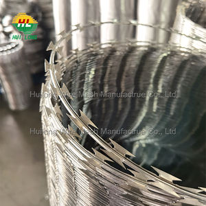 Valla helicoidal de <span class=keywords><strong>concertina</strong></span> de alambre de afeitar para jardín, cercado de bobina de alambre de púas de seguridad comercial y <span class=keywords><strong>residencial</strong></span> - Product Image 2