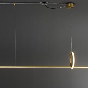 Lustre LED Géométrique Abstrait de Luxe, Suspension Minimaliste en Laiton Doré avec Anneaux et Lignes Entrelacés pour Îlot de Cuisine et Salle à Manger - Product Image 4
