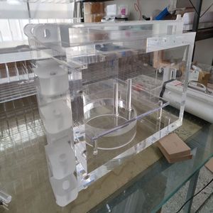 Traitement personnalisé d'instruments et dispositifs expérimentaux poreux en acrylique irrégulier pour boîte d'expérimentation en acrylique - Product Image 3