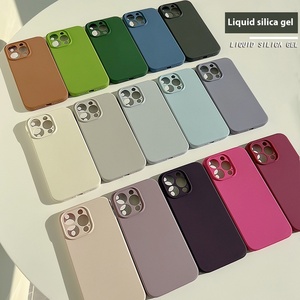 เคสโทรศัพท์ซิลิโคนดีไซน์หรูรุ่นใหม่สำหรับ iPhone 15 16 13 12 11 พร้อมที่ยึดเลนส์ - Product Image 1