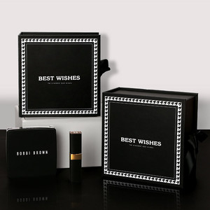 2023 New Classic Black White Folding Gift Box High-End Gifting Packaging Boxes for Mothers Day Girlfriend Christmas Birthday
