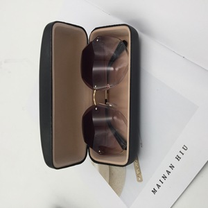 Étui à lunettes noir rectangulaire rigide, accessoires de mode pour lunettes, 8-8,9 pouces, motif uni - Product Image 3