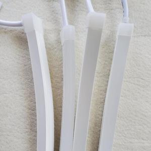 Haute qualité IP67 15x15mm SMD2835 LED bande lumineuse 12V/24V bleu néon haute luminosité plein cuivre Double couche revêtement Dimmable - Product Image 2