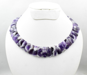 100% Chevron Améthyste Collier Ras Du Cou Mode Collier Perlé Style avec Mise En Page De Pierres Précieuses Conception Améthyste Mise En Page Collier - Product Image 2