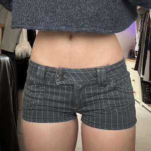 กางเกงยีนส์ขาสั้นผู้หญิงทรงตรงสไตล์วินเทจลายทางสีดำเอวต่ำมีกระเป๋าใส่ของทรงปกติสไตล์สตรีทแวร์ลำลองสปอร์ตสำหรับฤดูร้อน - Product Image 1