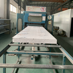 Sándwich <span class=keywords><strong>de</strong></span> paneles <span class=keywords><strong>de</strong></span> poliestireno expandido EPS <span class=keywords><strong>de</strong></span> fabricante profesional para casa prefabricada Exterior <span class=keywords><strong>de</strong></span> bajo precio - Product Image 1