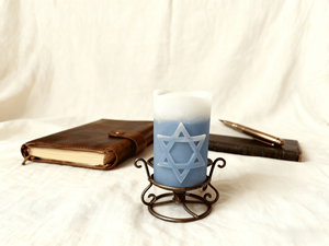 Diffuseur électronique de bougie hexagonal bleu graduel - Décoration de meubles, <span class=keywords><strong>sans</strong></span> <span class=keywords><strong>flamme</strong></span>, sûr - Product Image 3