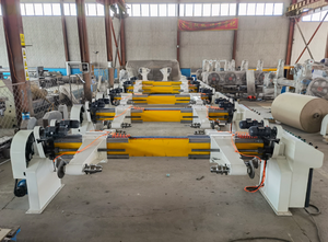 Supporto per rotoli di carta elettrico Shaftless Roll Stand per la produzione di cartone ondulato - Product Image 3