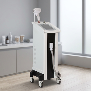 Machine d'épilation au laser à diode 810 nm, 2500 W, double commande, traitement facial en salon, épilation indolore et très efficace - Product Image 1