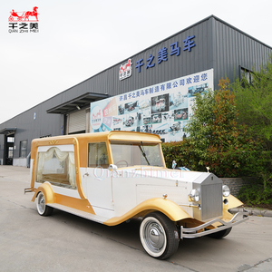 Coche Fúnebre Eléctrico de Estilo Vintage con Ventanas Grandes, Diseño Bicolor en Amarillo y Blanco - Product Image 1