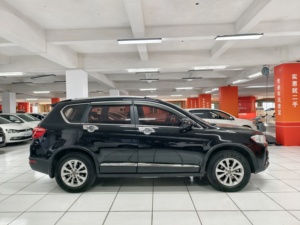 Haval H6 Sport 1.5T <span class=keywords><strong>Red</strong></span> Label Elite <span class=keywords><strong>Auto</strong></span> 2018, SUV Cinese Usato, Design Sportivo e Potenza Turbo, Ottimo Valore per la Famiglia - Product Image 4