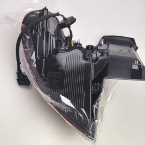 Ricambi Originali OE YL00636880 9817269580 Nuova Luce Posteriore Interna Destra LED <span class=keywords><strong>Rossa</strong></span> 12V Marca HASCO Garanzia 12 Mesi <span class=keywords><strong>Citroen</strong></span> C5 AIRCROSS - Product Image 4
