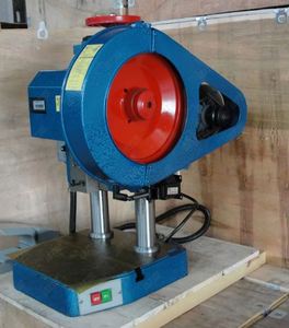 1.5T Pneumatic Press <b>Machine</b> 1500KG Power Press with Controller for Metal Sheet <b>Punching</b> and Pipe Hole <b>Punching</b> - Product Image 4