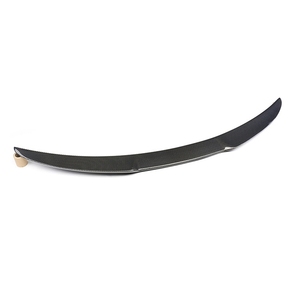 Alerón para Tapa de Maletero Trasero para <span class=keywords><strong>Alfa</strong></span> <span class=keywords><strong>Romeo</strong></span> <span class=keywords><strong>Giulia</strong></span> Sedán 2015-2023 Aspecto de Carbono/Negro Brillante Lip Divisor de Portón Trasero Plástico ABS - Product Image 4