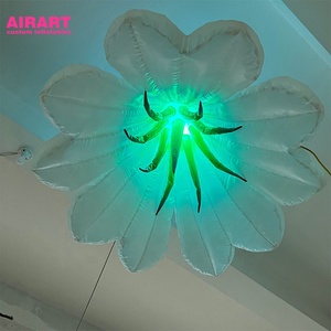 Fleurs gonflables blanches illuminées par LED, belles fleurs gonflables décoratives pour les thèmes de fête - Product Image 3