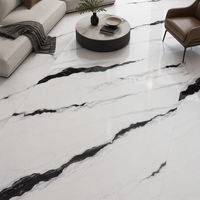 Dalle en pierre frittée Bold Panda White 1600x3200mm, aspect marbre noir et blanc à fort contraste, carrelage en porcelaine pour mur d'accentuation