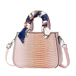 Bolso Bandolera de Lujo Hecho a Mano para Mujer, de Gran Capacidad, con Cierre, Forro de Poliéster Impermeable - Product Image 1