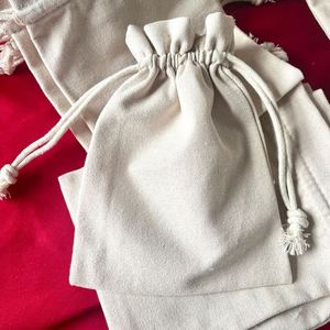 Bolsa de Regalo de Algodón Muselina Ecológica Personalizada por el Fabricante, Bolsa con Cordón de Algodón Natural con Impresión de Logotipo - Product Image 1