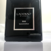 Autocollant adhésif en vinyle d'échantillon original personnalisé de marque privée de parfum de qualité supérieure de fleurs classiques pour la fabrication de bougies