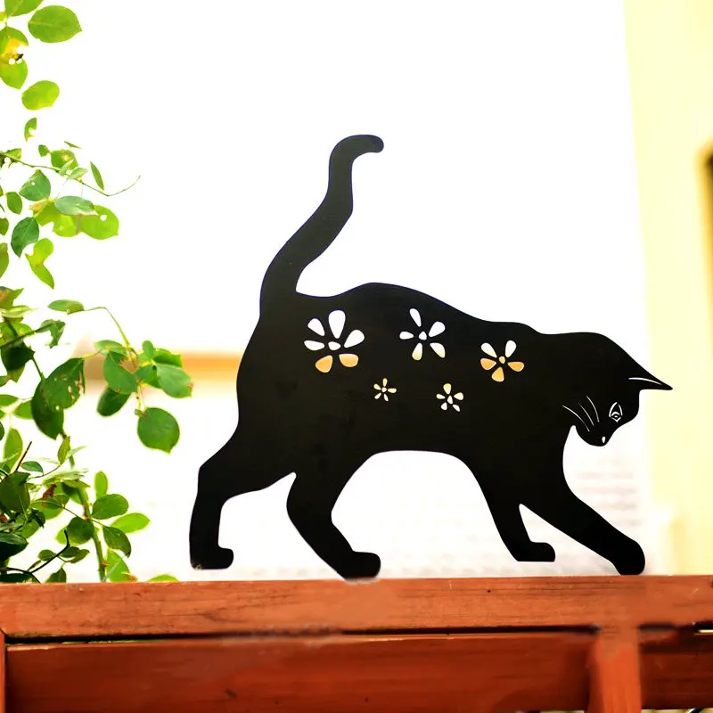 Tuinornamenten Black Metal Cat Plug-In Ijzeren Staken Buiten Decoratieve Palen Voor Tuinbeelden Decor Voor Gazon Patio