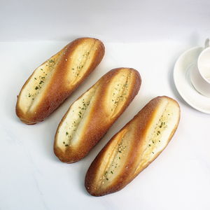 Bâtonnets de pain artificiels, <span class=keywords><strong>faux</strong></span> légumes et <span class=keywords><strong>faux</strong></span> fromages - Product Image 3