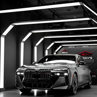 Tunnel lumineux à LED pour salle d'exposition de voitures et atelier de détail Feux de voiture Boîtier en aluminium Éclairage de la baie de service automobile