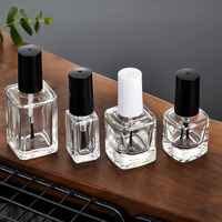 Vente d'usine Bouteilles de vernis à ongles en verre transparent 5ml 6ml 10ml 15ml Capacité vide et rechargeable avec bouchon et brosse