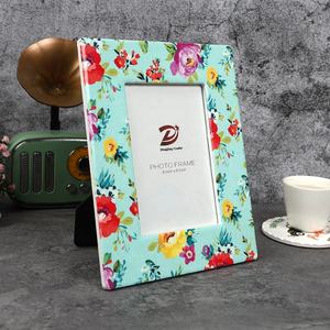 Cadre <span class=keywords><strong>photo</strong></span> carré en céramique personnalisé avec impression drôle par sublimation Cadre unique d'affichage pour photos - Product Image 4