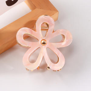 กิ๊บติดผมพีวีซีลายดอกไม้สไตล์เกาหลี กิ๊บติดผมไล่สีสันสดใสสำหรับผู้หญิง - Product Image 6