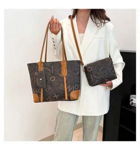 Fashion High Quality Large Capacity Women's Tote Bag Pu Leather Single Strap ZIP Chains Lady Shoulder Bag Wholesale <b>Handbags</b> - Product Image 3