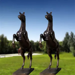 Vendita diretta in fabbrica decorazione esterna su misura anicient a grandezza naturale guerriero cavallo scultura in bronzo