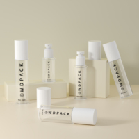 Flacon pulvérisateur en plastique d'eau de soin de la peau blanc à brume fine de 70ml 90ml 150ml 160ml pour cosmétiques en stock