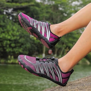 Zapatos de Vadeo Unisex Grandes y Altos, Resistentes a los Impactos, Antideslizantes, Repelentes al Agua, Resistentes a la Abrasión, para Surf, Pesca, Senderismo Costero, Todas las Estaciones - Product Image 4